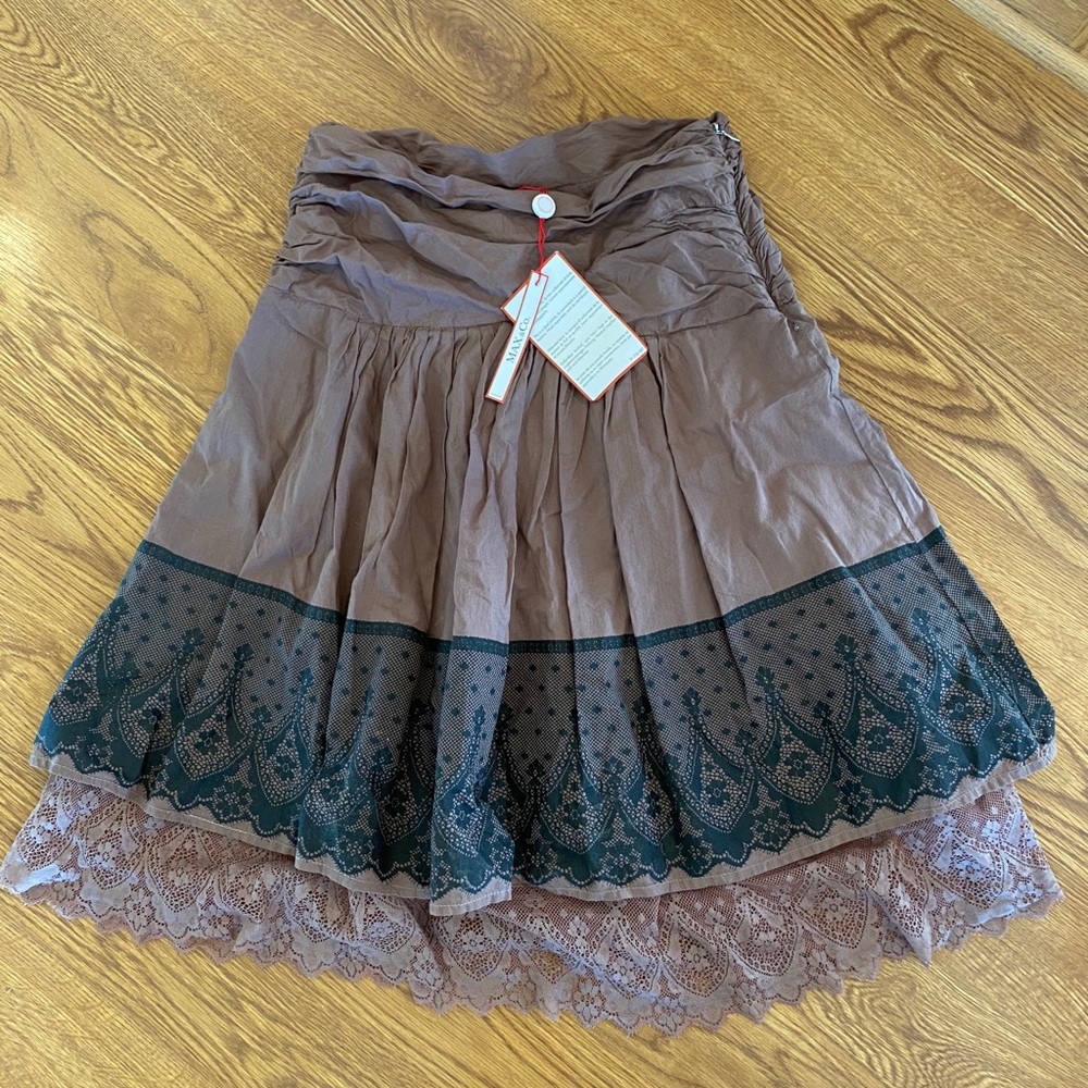 Beautiful Max & Co. skirt